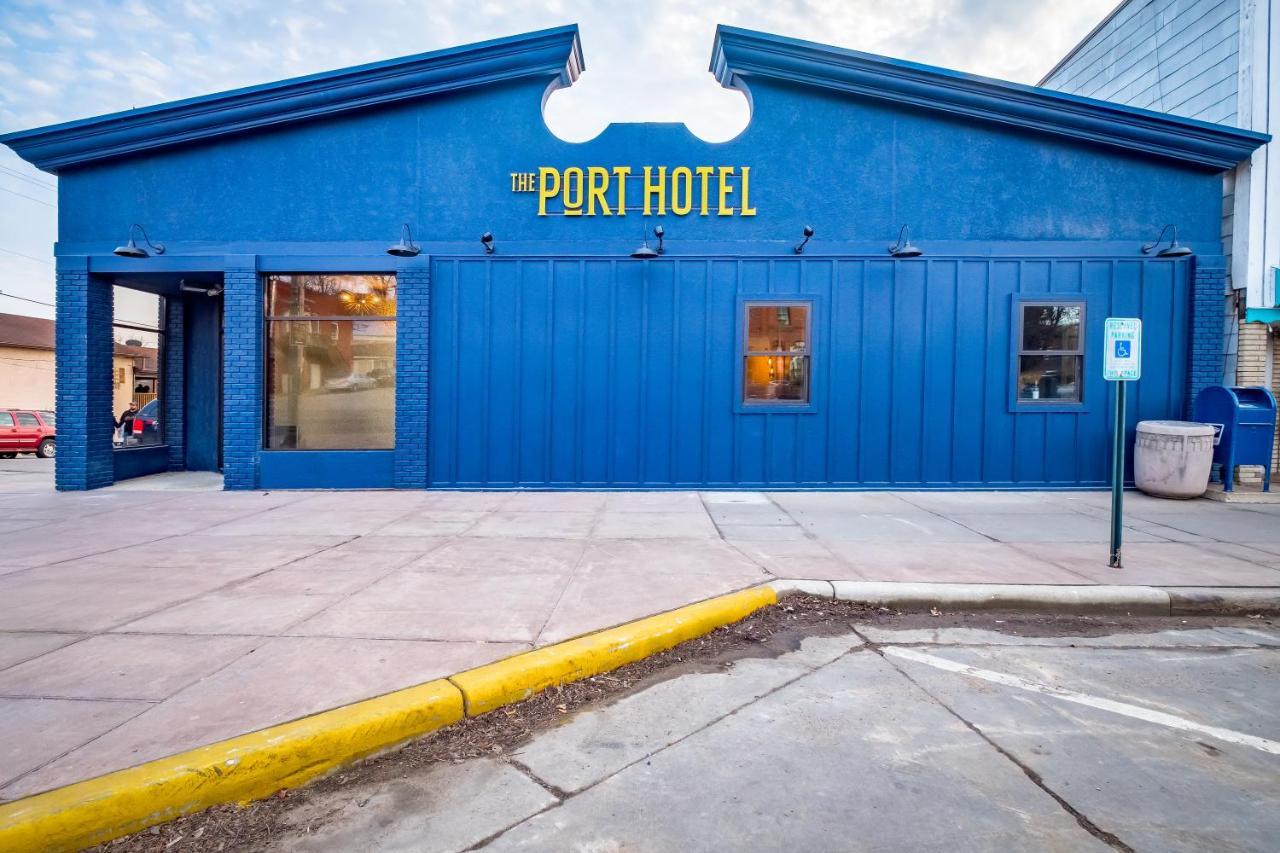 The Port Of Prescott Boutique Hotel Buitenkant foto